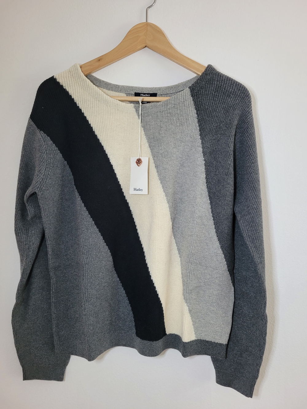 Hatley Diagonal Striped Sweater Size SP BNWT